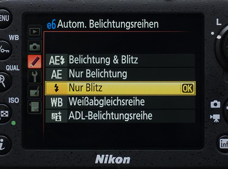 Foto eines Kameradisplays mit der Einstellung für das Blitz-Bracketing